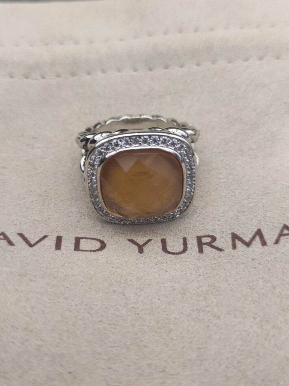 ✨✨✨David Yurman square diamond champagne ring. Size: 6-7-8-9